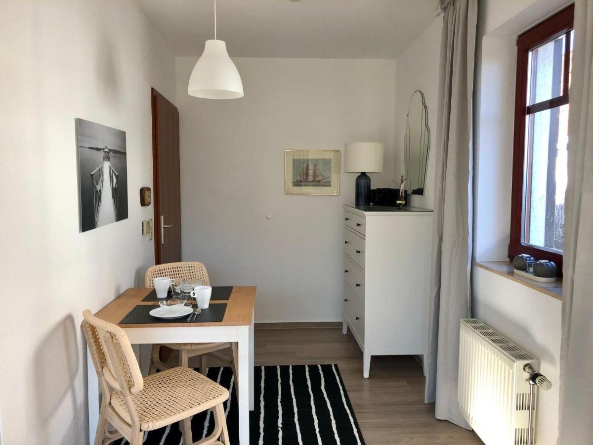 Ferienwohnung-Klaus-Stoertebeker-Mit-Sonnenterrasse-Garten-Zwischen-Strand-Wald-Und-Wiese Gustow  Buitenkant foto