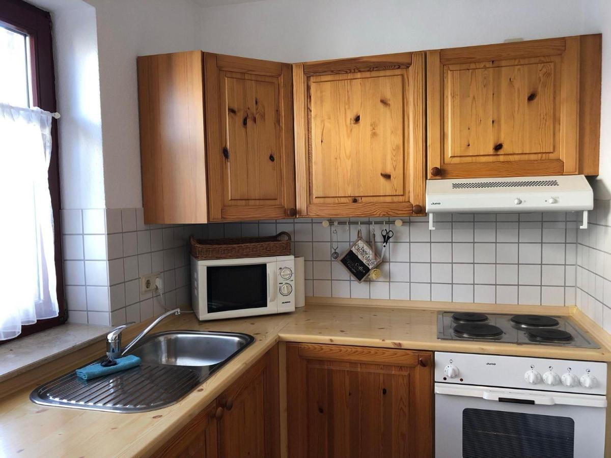 Ferienwohnung-Klaus-Stoertebeker-Mit-Sonnenterrasse-Garten-Zwischen-Strand-Wald-Und-Wiese Gustow  Buitenkant foto